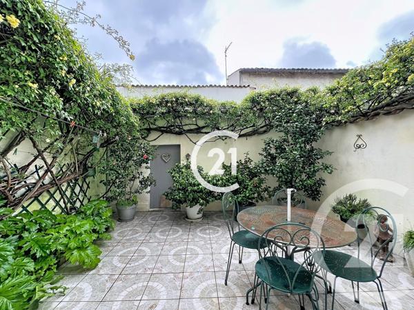 Maison à vendre  4 pièces - 60 m 2   COGNAC  - 16