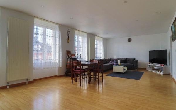 Appartement à vendre    3 pièces • 85 m2 Colmar