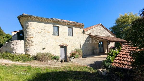 Maison de 390 m²