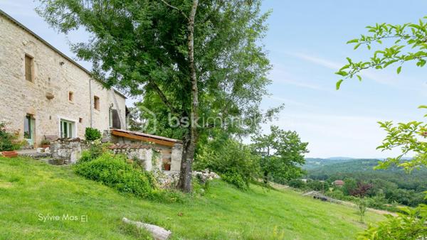 Maison de 390 m²