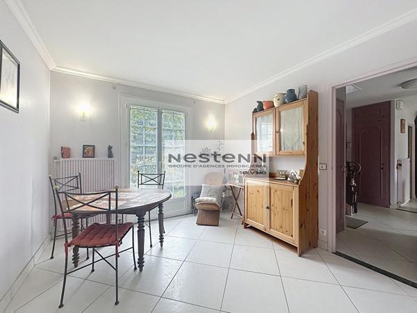 Maison a vendre a Saintry sur Seine - 5 pieces avec jardin, sous-sol, 3 chambres
