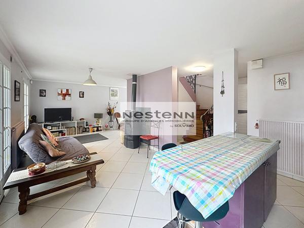 Maison a vendre a Saintry sur Seine - 5 pieces avec jardin, sous-sol, 3 chambres