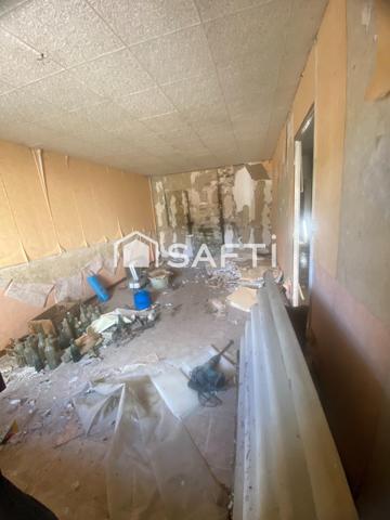 2 anciennes habitations avec granges à rénover