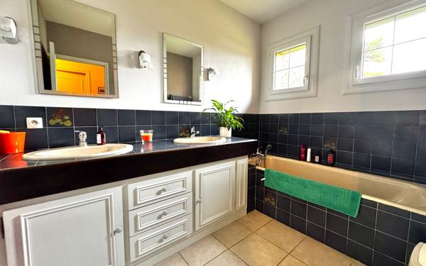 Maison à vendre    5 pièces •  Darnétal