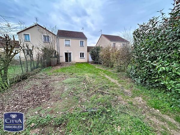 Maison à vendre 4 pièces 85m² La Châtre (36400)