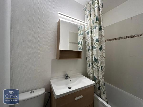 Appartement à louer 1 pièce 14.4m² Gradignan (33170)