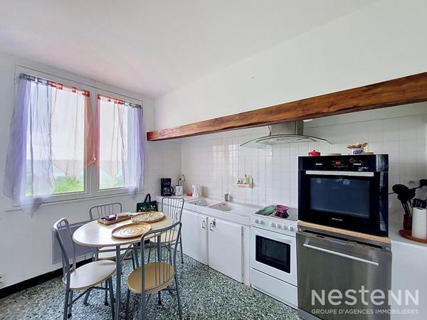 A Vendre Maison de 89 m² avec garage et jardin au centre du village de Courrensan