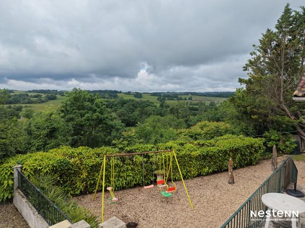 A Vendre Maison de 89 m² avec garage et jardin au centre du village de Courrensan