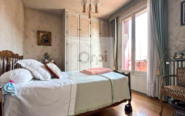 Maison à vendre    5 pièces •  Argenteuil