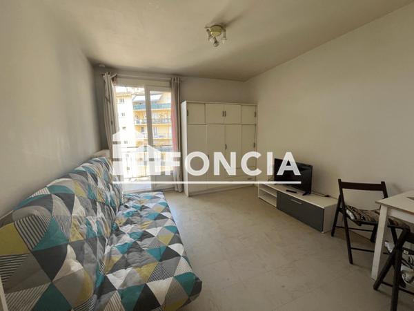 Location Studio meublé 17.85 m² - 80 BOULEVARD DE LA LIBERTE Agen 47000