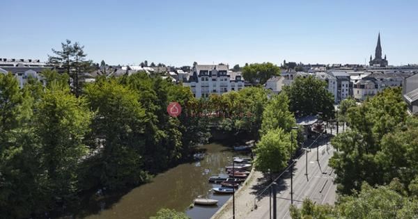 Appartement T4 de 86.72 m² Quai de Versailles vue Erdre