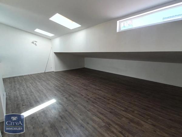 Appartement à louer 3 pièces 58.2m² Bordeaux (33800)