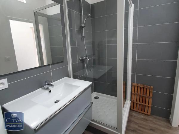 Appartement à louer 3 pièces 58.2m² Bordeaux (33800)