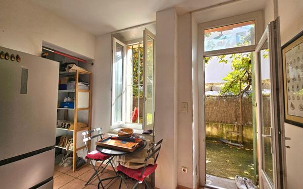 Appartement à vendre    2 pièces • 46 m2 Salon-de-Provence