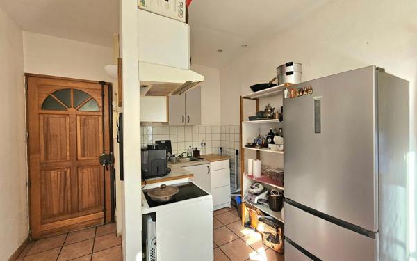 Appartement à vendre    2 pièces • 46 m2 Salon-de-Provence