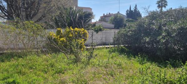 Terrain à bâtir La Ciotat 658 m2 avec permis de construire
