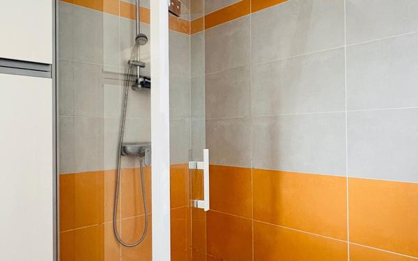 Appartement à louer    2 pièces • 67,75 m2 La Rochelle