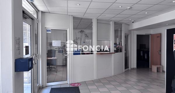 À vendre Studio 18.18 m² - Saint-étienne 42100