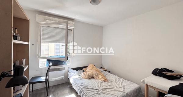 À vendre Studio 18.18 m² - Saint-étienne 42100