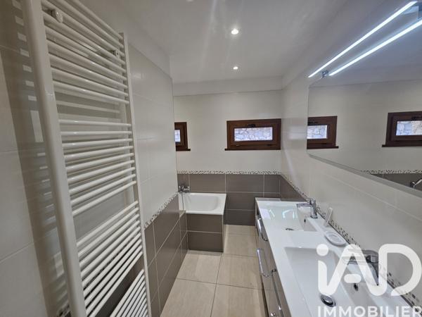Maison à vendre 9 pièces 198 m² Réallon