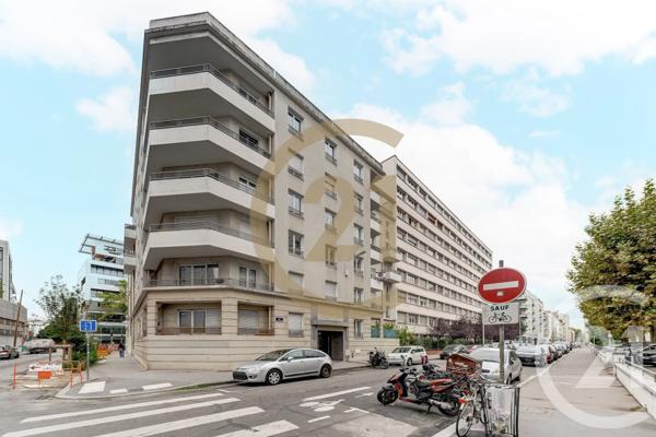 Appartement T2 à vendre  2 pièces - 51,75 m 2   LYON  - 69003