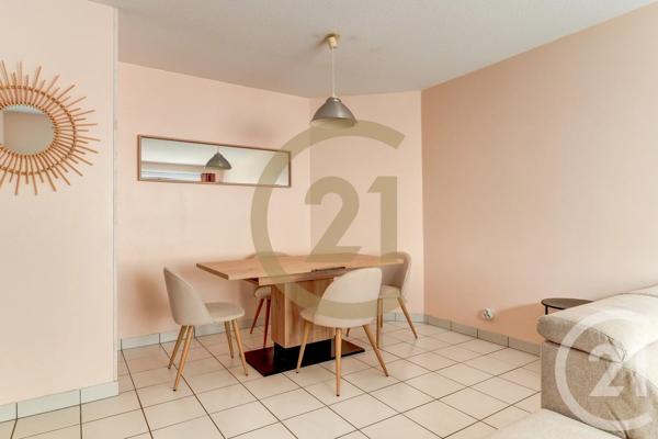 Appartement T2 à vendre  2 pièces - 51,75 m 2   LYON  - 69003