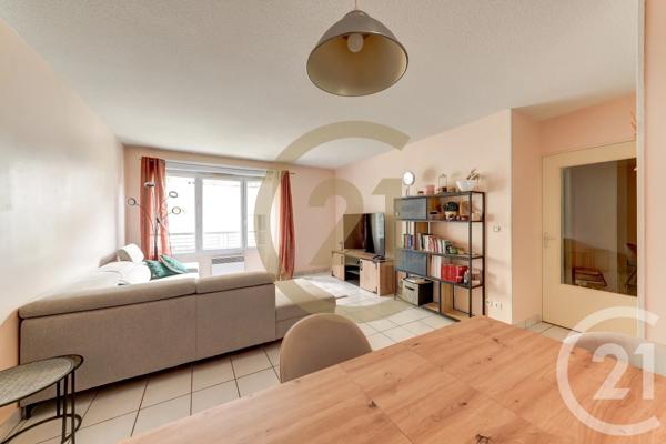 Appartement T2 à vendre  2 pièces - 51,75 m 2   LYON  - 69003