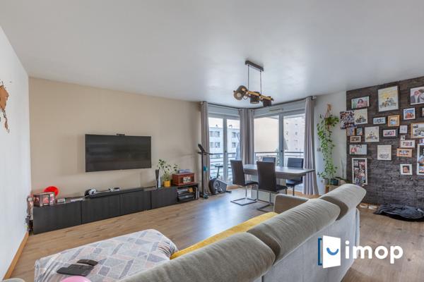 3 pièces balcon et parking