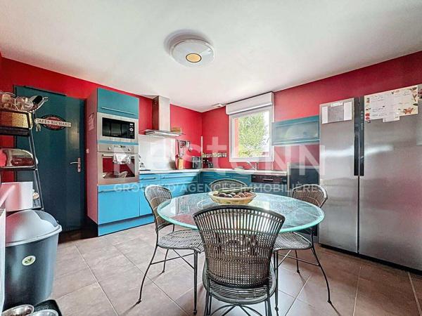 Maison spacieuse à vendre à Aniche - Un véritable havre de paix !