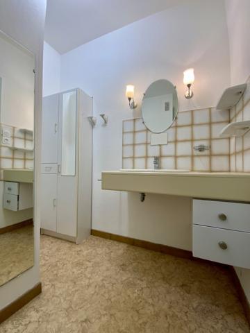 Appartement  3 pièce(s)  2 chambre(s)  61 m²