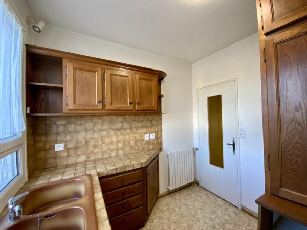 Appartement  3 pièce(s)  2 chambre(s)  61 m²