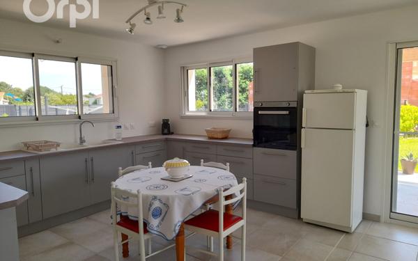 Maison à vendre    5 pièces •  Arvert