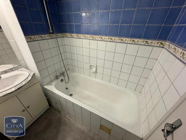 Appartement à louer 2 pièces 40.72m² Besançon (25000)