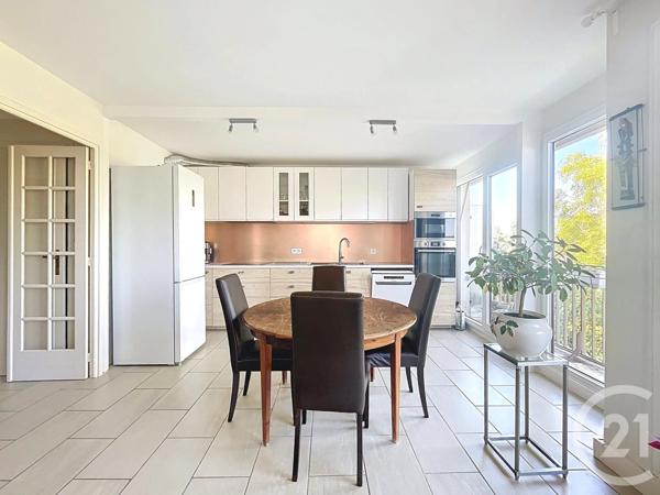 Appartement F5 à vendre  5 pièces - 84,42 m2 FRESNES - 94