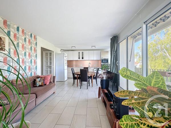 Appartement F5 à vendre  5 pièces - 84,42 m2 FRESNES - 94