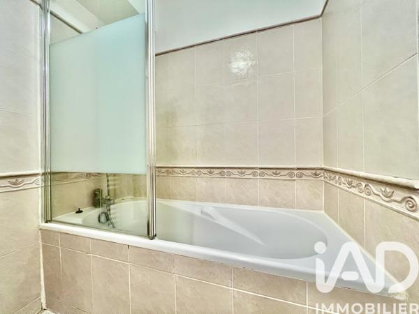 Appartement à vendre 2 pièces 61 m² Saint-Raphaël