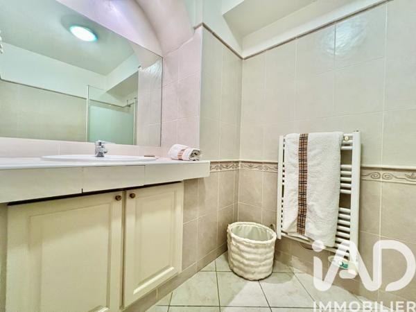 Appartement à vendre 2 pièces 61 m² Saint-Raphaël