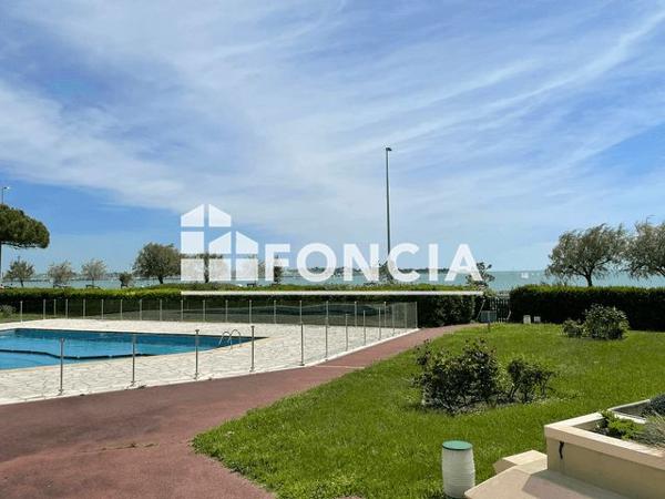 Location Studio meublé 24.26 m² - 24 BOULEVARD W.CHURCHILL La Rochelle 17000