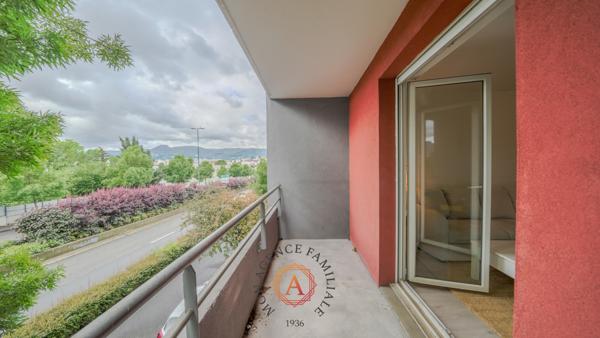 Appartement
                                                                                                                                                                                                                                                                                                                        2 pièce(s)                                                                                                                                                                                                          1 chambre(s)                                                                                                                                                                                                          46.97  m²