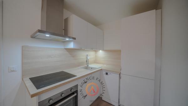Appartement
                                                                                                                                                                                                                                                                                                                        2 pièce(s)                                                                                                                                                                                                          1 chambre(s)                                                                                                                                                                                                          46.97  m²