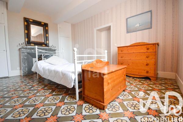 Maison à vendre 10 pièces 335 m² Parisot