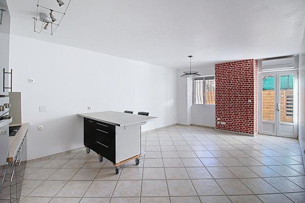 A VENDRE TRANS EN PROVENCE - Charmant Appartement T2 avec Grandes Terrasses