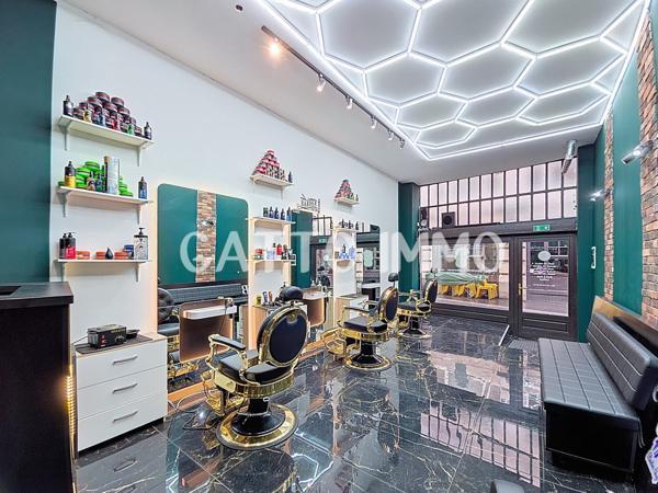 Metz (57000) A VENDRE à 2 pas de la CATHÉDRALE // Fonds de commerce - Barbier // 2 belles caves