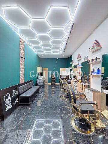 Metz (57000) A VENDRE à 2 pas de la CATHÉDRALE // Fonds de commerce - Barbier // 2 belles caves