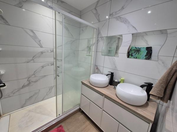 Appartement à SAINT-ETIENNE, 42000 - 4 pièces 92m²