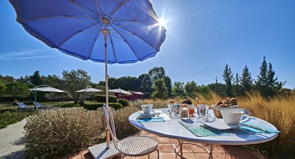 Villa d'exception dans un domaine confidentiel  - 3 400 000 € - La Londe-Les-Maure (83)