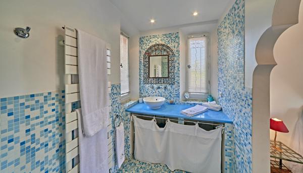 Villa d'exception dans un domaine confidentiel  - 3 400 000 € - La Londe-Les-Maure (83)