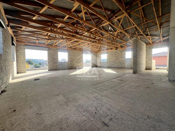 Immeuble / Local d'activité - Marseille 13015 - Total de 356 m2 sur parcelle de 947m2