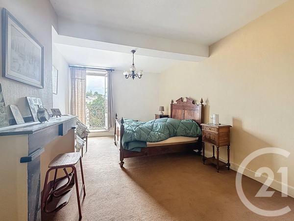 Maison à vendre  6 pièces - 180 m 2   ST GIRONS  - 09