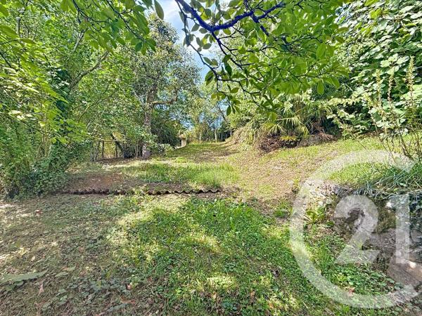 Maison à vendre  6 pièces - 180 m 2   ST GIRONS  - 09